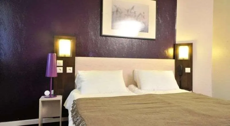 Brit Hotel Confort Lyon Dardilly